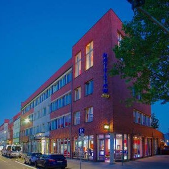 Hoteltow