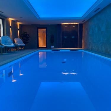 Brit Hotel Piscine & Spa - Fougères