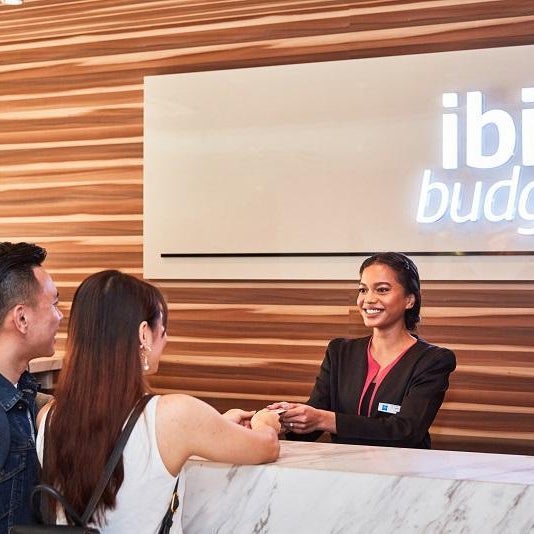 ibis budget Singapore Crystal Thumbnail