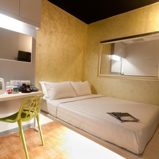 Fragrance Hotel - Rose Thumbnail