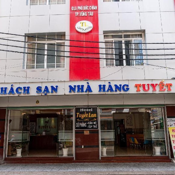 Tuyet Lan Hotel