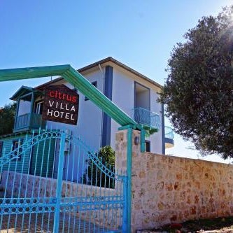 Lacitrus Hotel and Villa