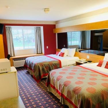 Ramada Limited Bloomington Thumbnail