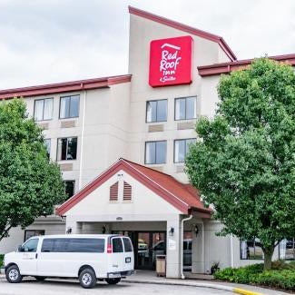 Red Roof Inn & Suites Indianapolis Airport Thumbnail