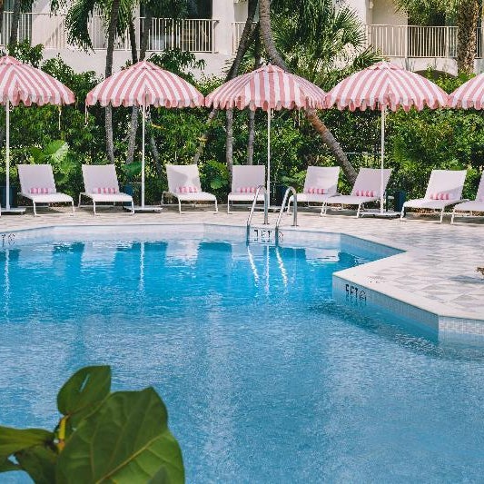 Hampton by Hilton Grand Cayman Seven Mile Beach Thumbnail