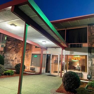 The Wayne Inn Thumbnail