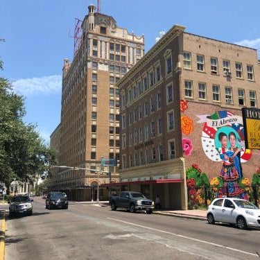 The Rialto Hotel Thumbnail