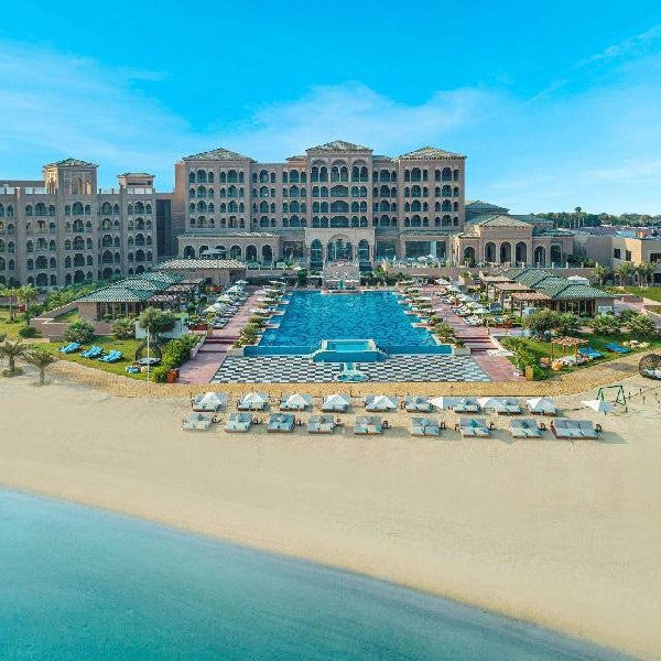 Royal Saray Resort