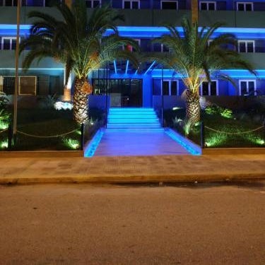 THE CRYSTAL BLUE XAIDARI HOTEL Thumbnail