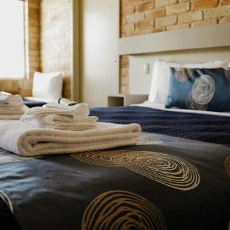 The Australian Hotel St George