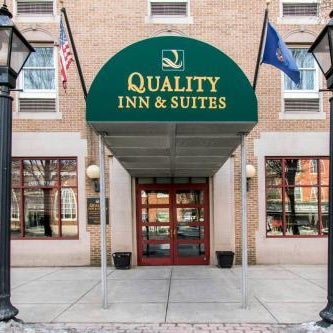 University Hotel & Suites Shippensburg, Trademark by Wyndham Thumbnail