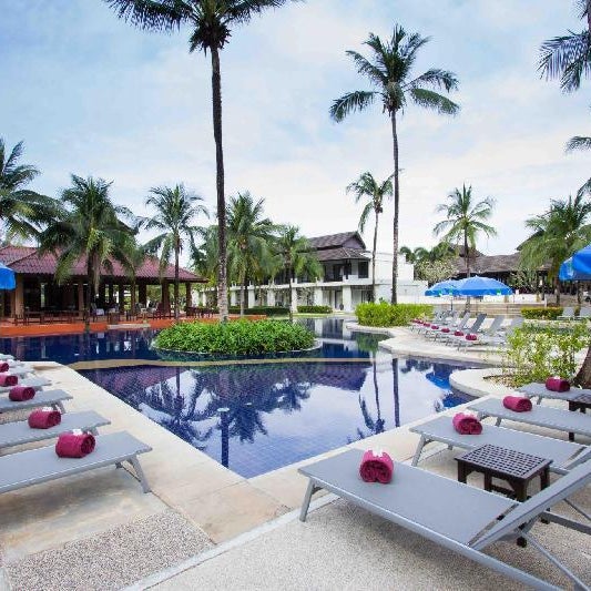 Palm Galleria Resort