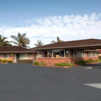 Lone Oak Lodge Thumbnail