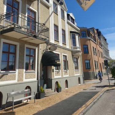 Hamnhotellet Kronan