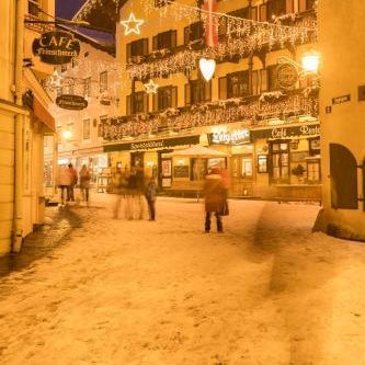 Hotel Lebzelter