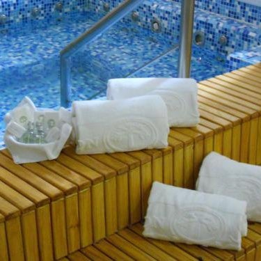 Kenton Palace Bariloche Thumbnail