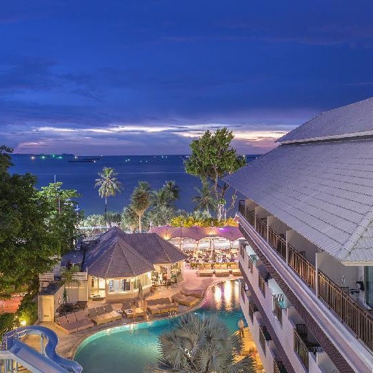 Pattaya Discovery Beach Hotel Thumbnail