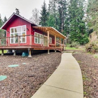 Saratoga Passage Bungalow Thumbnail
