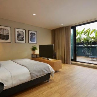 14 Urban Hotel Thumbnail