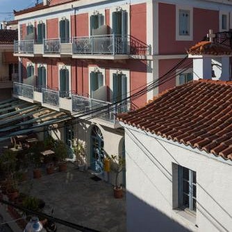 7 Brothers Hotel