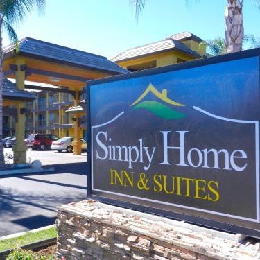 Simply Home Inn & Suites - Riverside Thumbnail