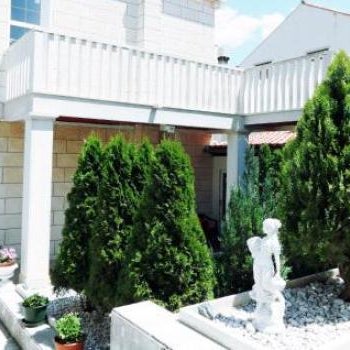 Adria Apartments and Rooms