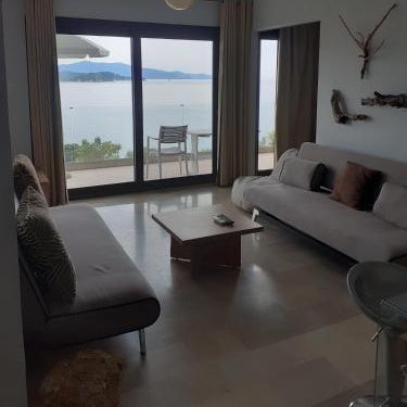 SUPERIOR SUITE CRONUS
