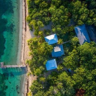 Camp Bay Lodge Thumbnail