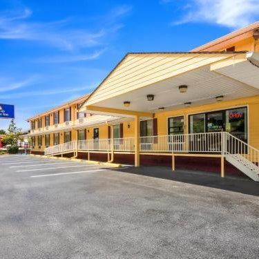 Americas Best Value Inn - Clayton Thumbnail
