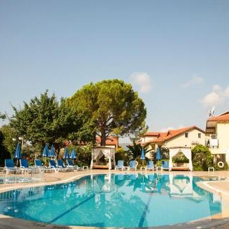 Gokcen Hotel & Apartments
