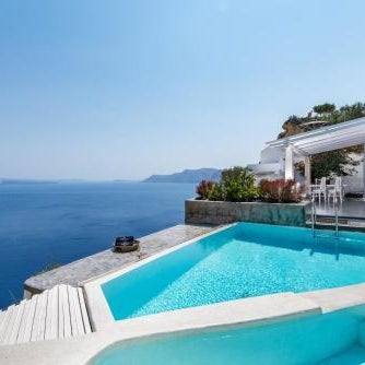 Andronis Luxury Suites Thumbnail