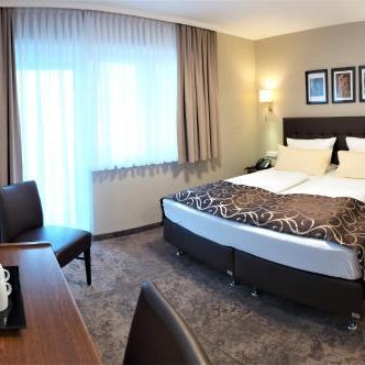 Hotel Regina Thumbnail