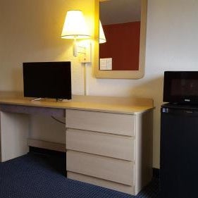 Red Carpet Inn Thumbnail