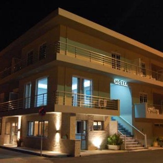 Hotel Antirriο