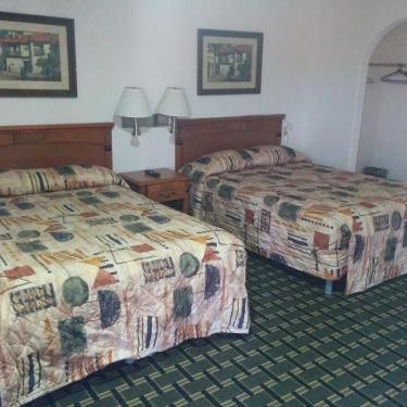 Deluxe Inn Thumbnail