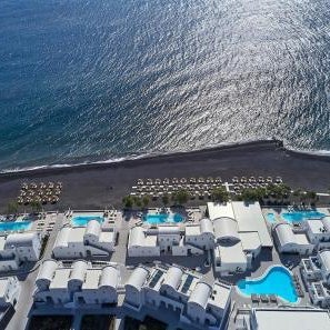 Costa Grand Resort & Spa