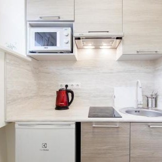 2-Story Penthouse with Private Sauna, Seaview Terrace & Two Bathrooms Thumbnail