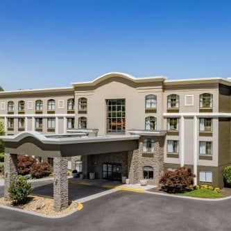 La Quinta Inn & Suites by Wyndham Sevierville/Kodak Thumbnail