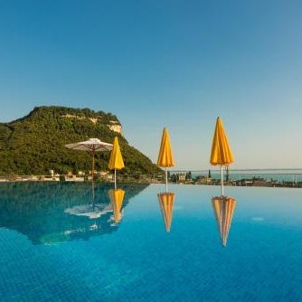 Sky Pool Hotel Sole Garda