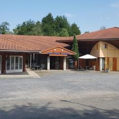Hôtel Eco Logis - L'impiadé