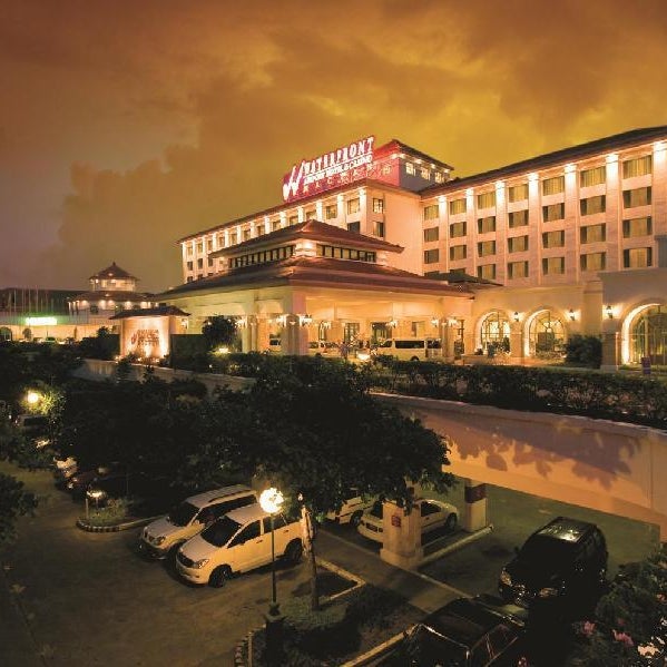 Waterfront Airport Hotel and Casino Mactan Thumbnail