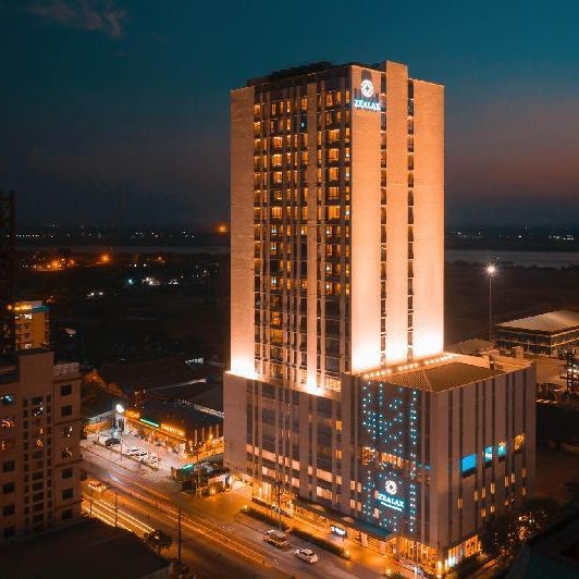 Zealax Hotel & Residence
