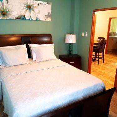 Paradise Place Apartments Thumbnail
