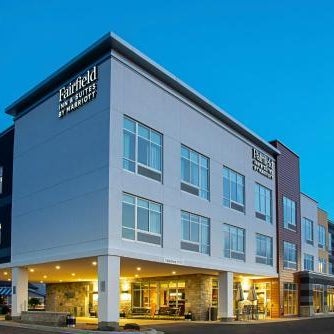 Fairfield Inn & Suites by Marriott Duluth Waterfront Thumbnail
