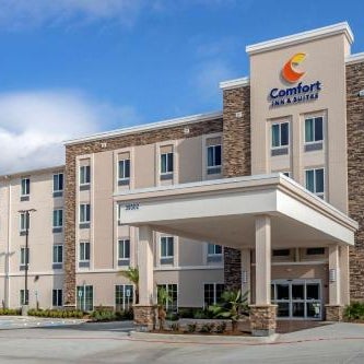Comfort Inn & Suites Thumbnail