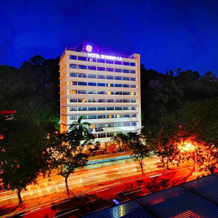 Howard Johnson by Wyndham Kota Kinabalu City Centre
