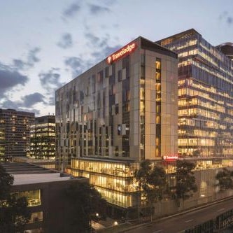 Travelodge Hotel Melbourne Docklands Thumbnail