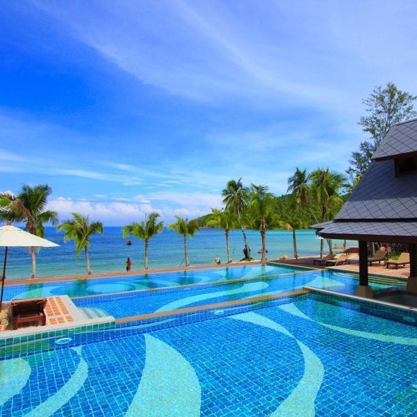 Salad Buri Resort- SHA Extra Plus