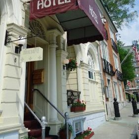 Hotel Terrasse Dufferin Thumbnail