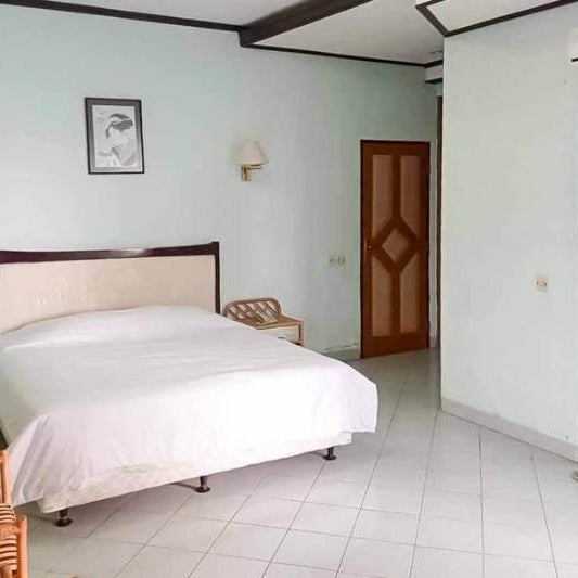 RedDoorz Plus near Tugu Mercusuar Anyer Thumbnail